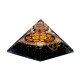 orgonite Chakra Piramide Zwarte Toermalijn met Ohm
