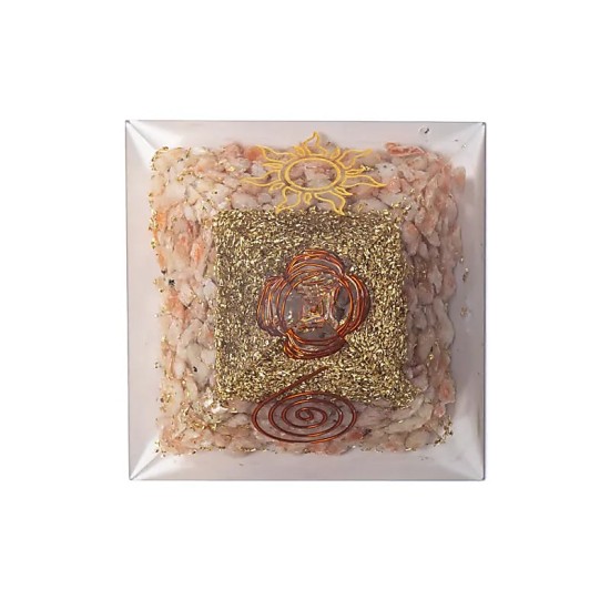 Orgonite Pyramide Zonnesteen met Zon symbool 7,5x7,5x5cm